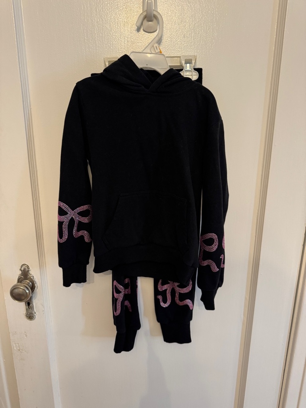 Tweenstyle Black Hoodie & Sweatpants Set with Pink Rhinestone Accent size 6
